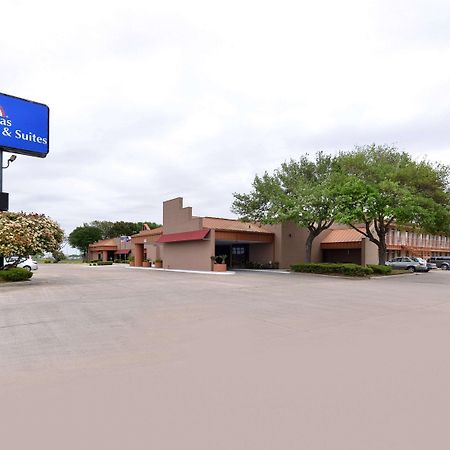 Americas Best Value Inn And Suites Victoria Eksteriør bilde
